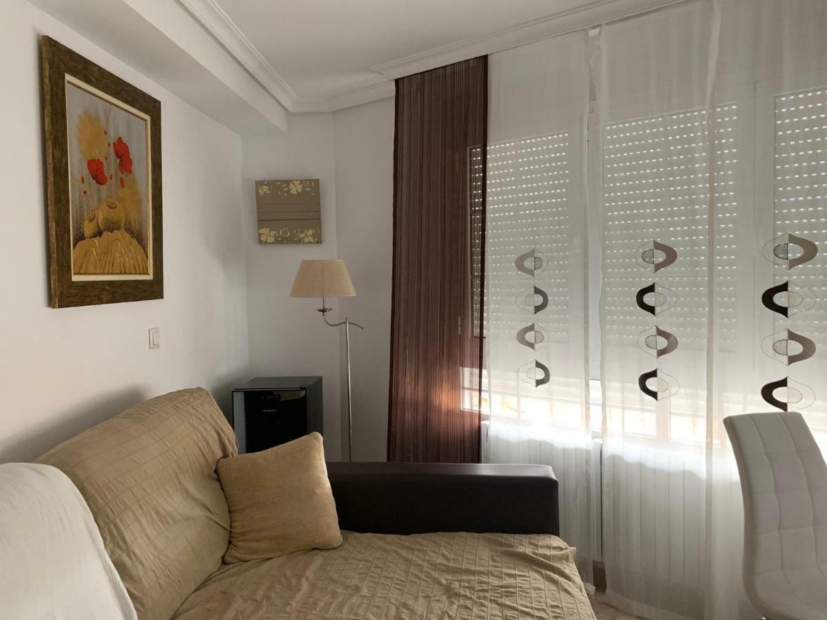 Bonito Alojamiento Junto A La Plaza De Toros Con Garage Apartment Albacete Bagian luar foto
