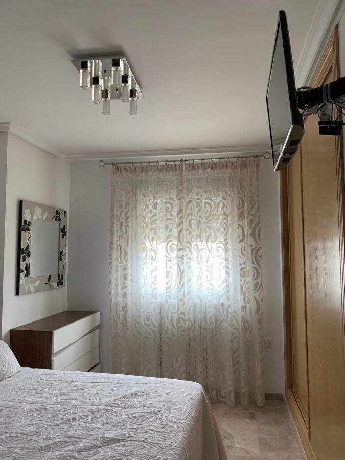 Bonito Alojamiento Junto A La Plaza De Toros Con Garage Apartment Albacete Bagian luar foto
